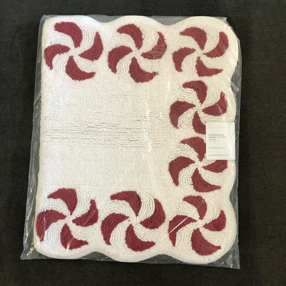 Pottery Barn Peppermint Swirl Bath Rug